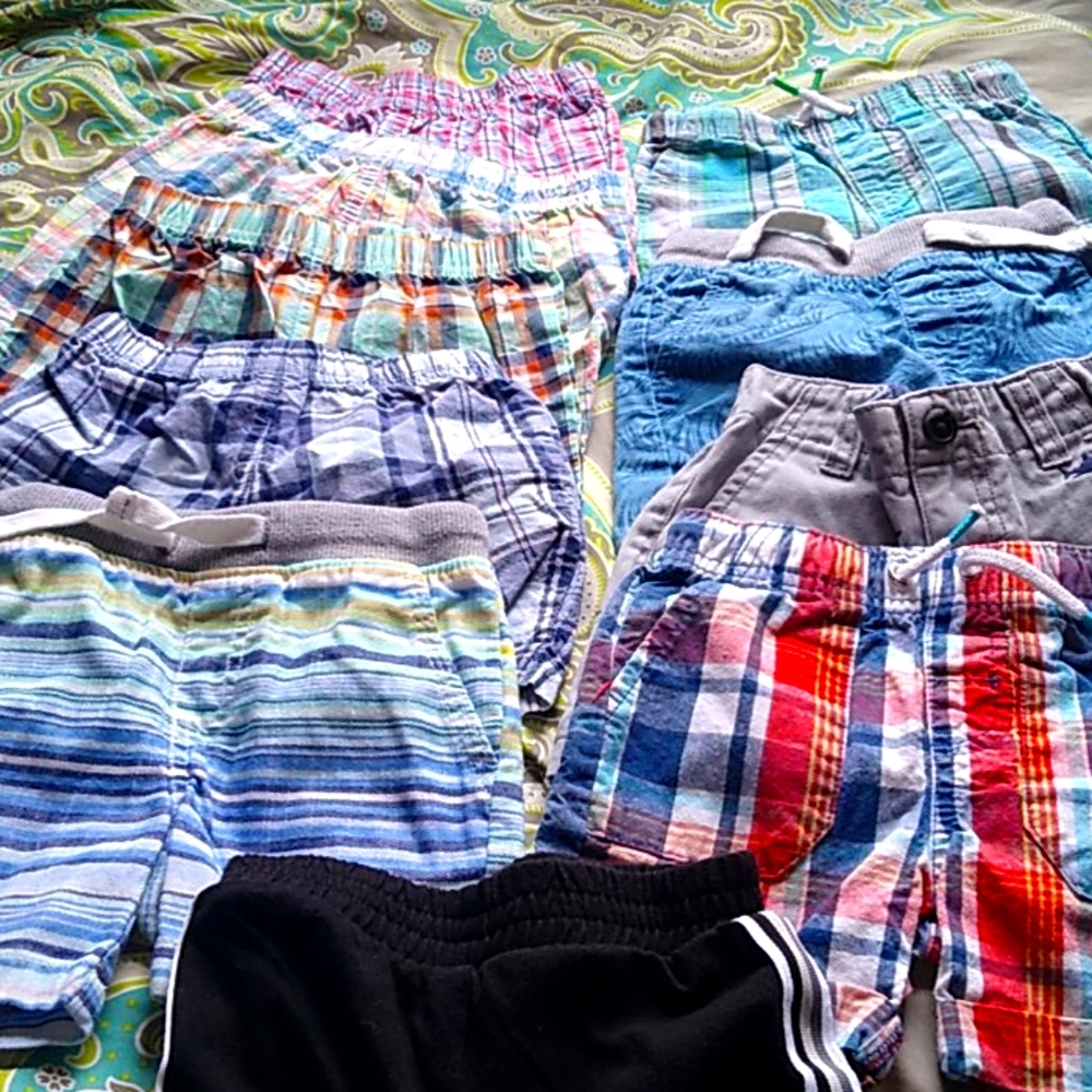 10 Pairs of shorts. All great condition.